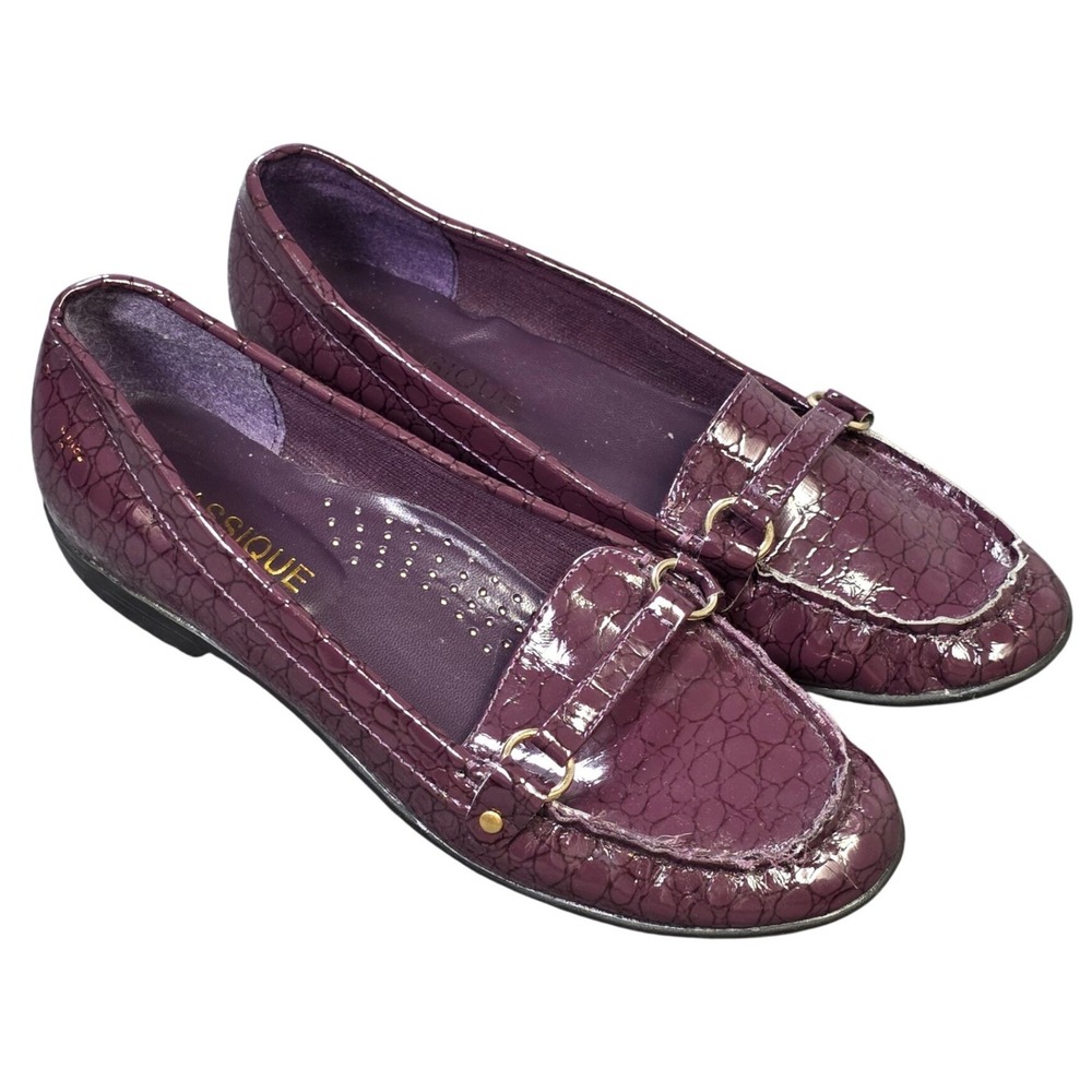 Classique Crocodile Embossed Patent Loafers Women's Size 6.5M Purple‎ Wine NEW
